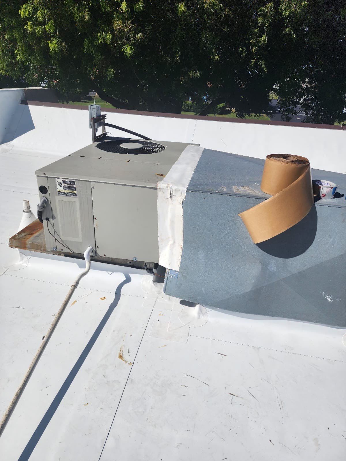 Step-by-step roofing installation process